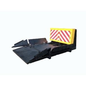Buy cheap Iron Forcibly Intercept Vehicle Security Barriers Shock Absorption from wholesalers
