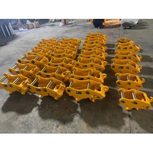 Buy cheap Mechanical Tilt Hitch Excavator Quick Hitch Quick Coupler With Customized Pin Diameter from wholesalers