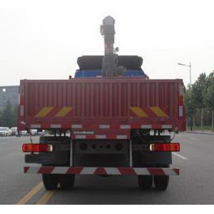 Buy cheap Blue Light Duty Commercial Trucks With Crane Wheelbase 5200 Mm from wholesalers