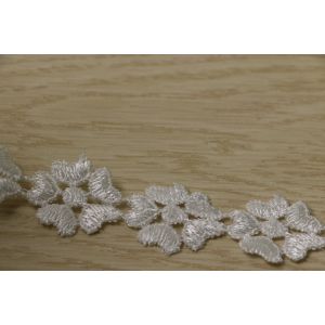 ODM Guipure Lace Trims , Heart Lace Trim 100% Polyester Material