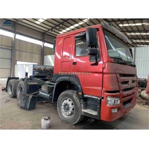 Buy cheap Max Speed 102km/H Used Tractor Trucks Wd615.47 371HP to 420HP With New Cabin from wholesalers