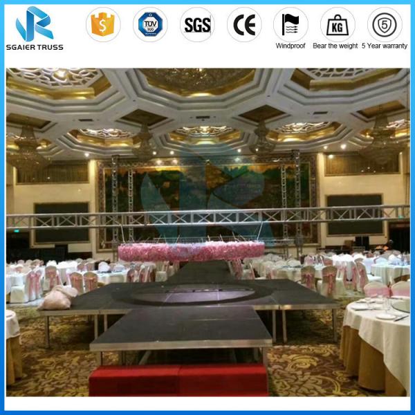 Heavy Loading Outdoor Band Stage , Non Slip 2m X 1m Portable Stage Risers