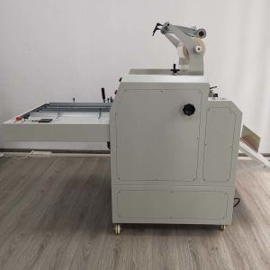 Buy cheap 520mm Industrial Roll Laminator Machine , Automatic Hydraulic Laminating Machine from wholesalers