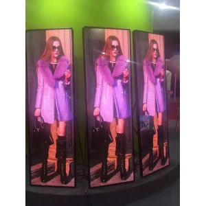 Multi - Functional HD Wireless Led Poster Screen Video Advertising 3G 4G Wifi