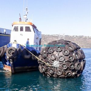 Buy cheap Yokohama Pneumatic Rubber Fender With Chain And Tire Net from wholesalers