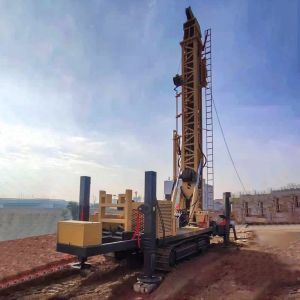SNR1200C Large Diameter Rig Water Well Drilling 1200m Depth Crawler Type With