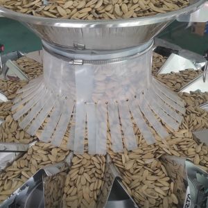 Melon Seed Granulated Meat Jerky All In One Weighing Packaging Machine 14 Head