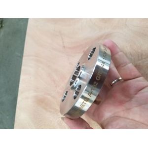 Buy cheap Nominal Pressure 150 Lbs Forged Steel Flanges Material ASTM A105N / Black Long Lifespan from wholesalers