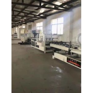 Iso 380v Carton Folding And Gluing Machine With Stacker