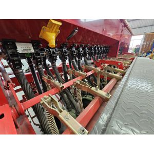 Buy cheap Tractor Mounted Wheat Fertilizer Seeder Planter From China from wholesalers