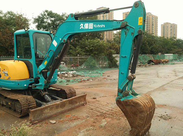 Top Sale mini Kubota 155 used excavator for Sale cheap 161-3s excellent performance