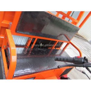 Buy cheap Closed Body Type Three Wheel Motorcycle Cargo Tricycle 250cc With 36A Battery from wholesalers