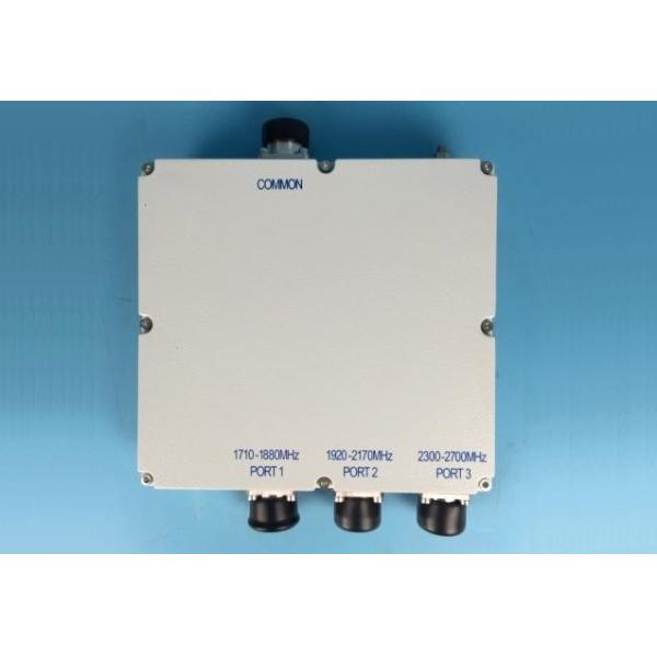 Buy cheap 2300 - 2700 MHZ Triple Band Combiner LTE WCDMA GSM from wholesalers