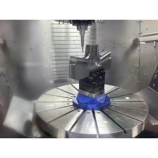 Quality 18KN Locking Force CNC Axis Light Fixtures for Precise 3 / 4 / 5 Axis Machining Requirements for sale