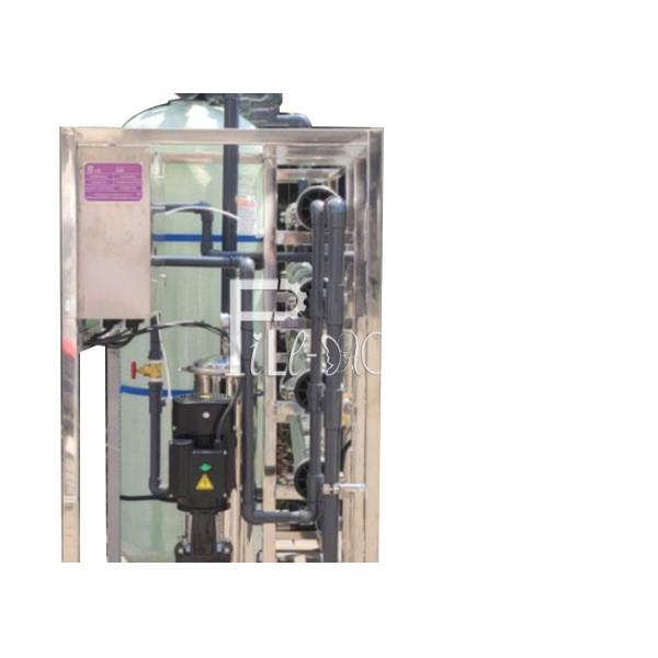 Quality Drinking Water 2000 LPH RO Plant With UV Sterilizer for sale