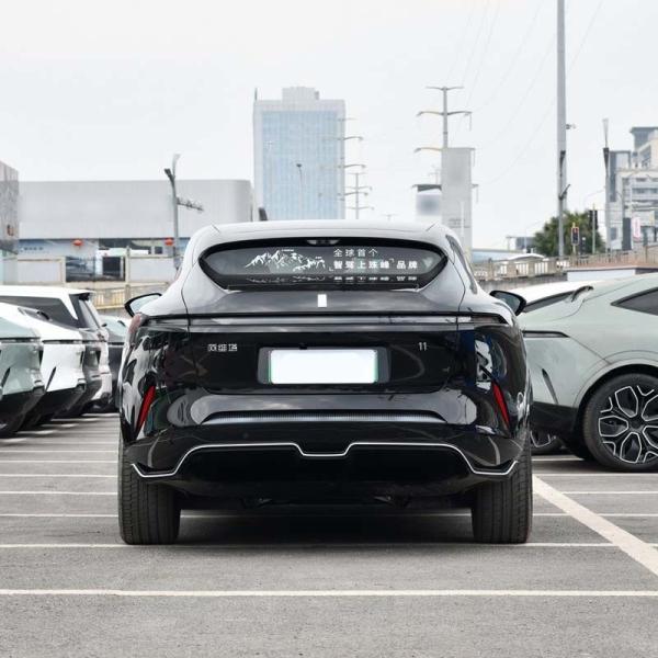 Changan Avatr 11 Electric 5 Seats EV Black SUV Car with Electromagnetic Braking