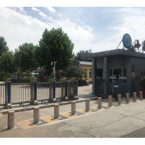 Buy cheap High Impact Resistance Manually Retractable Bollard 6±1mm Thickness for Security and Durability from wholesalers