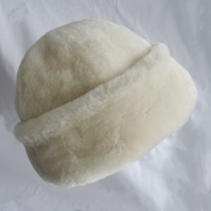 Buy cheap Hot selling cheap lining American cotton 6 panal shearling hat from wholesalers