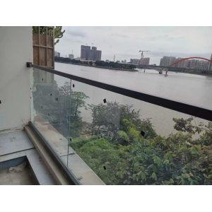 Buy cheap Frameless Glass Balustrade with 5+ Years Warranty Corrosion Resistant and Durable Aluminum U Channel Glass Railing from wholesalers