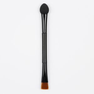 Buy cheap Mini Makeup Kit Eyeshadow Makeup Brushes With One Sponge Head Plastic Handle from wholesalers