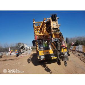 2014 Xg 50ton Used Truck Crane Mobile Crane Hoist Crane Folding and Easy to