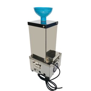 Wholesale easy cleaning corrosion proof handheld slicer garlic press rocker