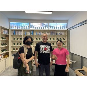 Baofeng BF-UV10 Programmable Walkie Talkie with LCD Display