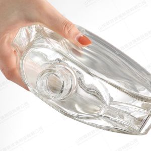 Buy cheap Custom Capacity Luxury Bottle Cap Octogonal Flat Glass Liquor Whiskey Vodka Wine Bottle from wholesalers