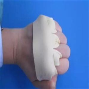 10*10cm White Flexible Foam Wound Dressing Adhesive Backing For Fast Recovery