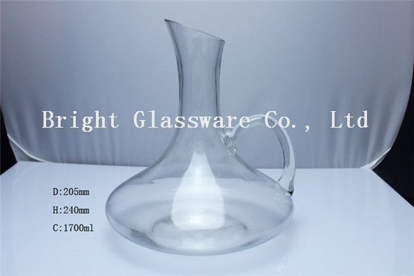 Quality machine blown glass wine decanter with ice cooler for wholesale for sale