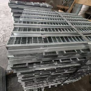 Non Skid Square Steel Grating With Customizable Durability