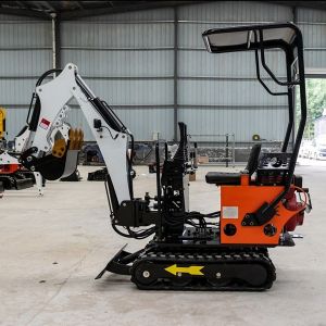 Buy cheap Multipurpose 1500kg Mini Backyard Excavator High Maneuverability from wholesalers