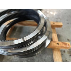 Buy cheap 140109-00048 Slewing Bearing Slewing Ring Excavator S225NLC-V from wholesalers