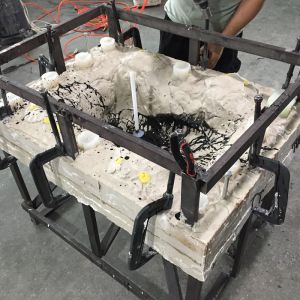 Customized Plastic Injection Moulding RIM Large Parts Deburring Surface Finish