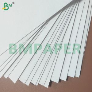 0.4-0.7mm Thickness Moisture Absorbent Paper Sheets with Flat Surface