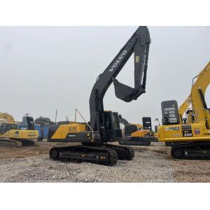 Buy cheap 215 kw Used Crawler Excavator 29 Tons with Closed Cab in Japan Working Hours 0-2000 from wholesalers