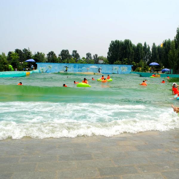 Buy cheap Dynamic Concrete Water Park Wave Pool With Customizable Height Frequency from wholesalers