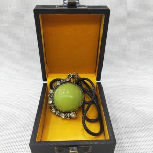 Buy cheap Female Radioactive Toxic Free Luminescent Stone Pendant from wholesalers