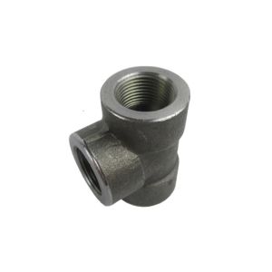 China Reducuing 1 1/4''×1''×1'' 3000lbs Socket Weld Tee on sale