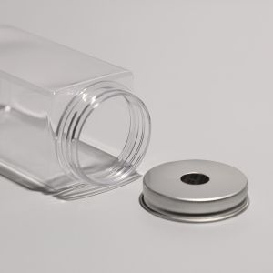 Buy cheap Customized Color PET Plastic Bottle with Screw On Lid for Beverages from wholesalers