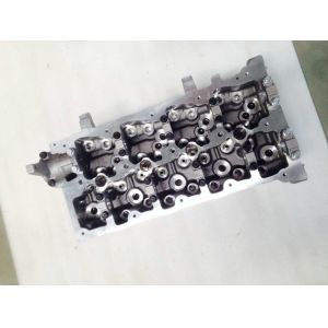 China Hyundai Diesel Engine Cylinder Head 22100-2A200 12 Months Warranty on sale