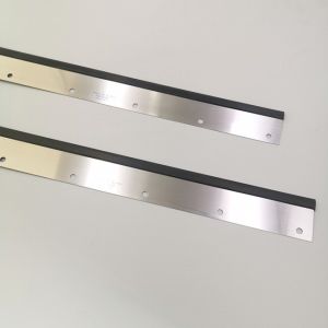 Buy cheap Heidelberg CD74/XL75 Wash Up Blade Red L2.010.403 9 Holes UV74 Printing Press Parts from wholesalers