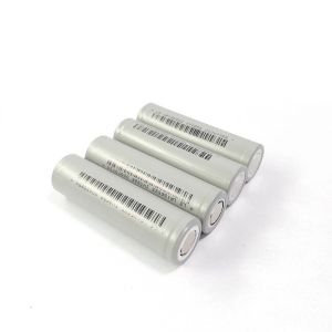Buy cheap IEC62133 2500mAh 3.7V 18650 Lithium Ion Cells from wholesalers
