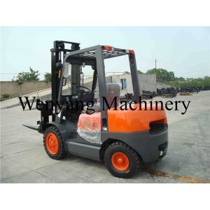 3 Ton Diesel Forklift Truck With Sanitation Fork Isuzu C240 500mm Load Center