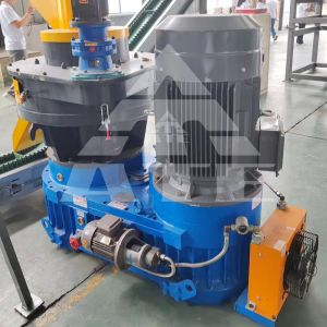 Buy cheap Biomass Briquette Pressing Biomass Wood Pellet Making Machine product