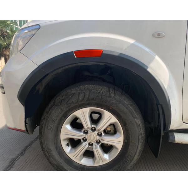 Nissan Navara Np300 2020+ 4x4 Wheel Arch Flares PP Material 4PCS
