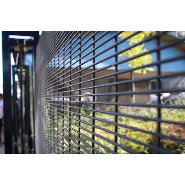 Quality Farm Anticlimb Fencing And Gate With 358 Welded Mesh Panel for sale