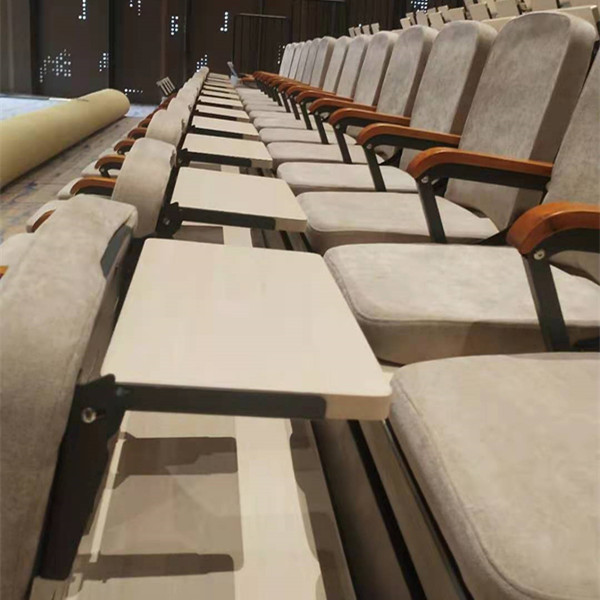 Wood Armrest Auditorium Classroom Seating / Audience Systems Retractable Seating