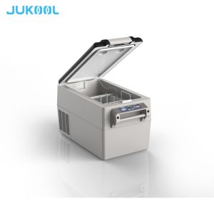 Buy cheap AC110V 32L Mini Fridge With Freezer from wholesalers