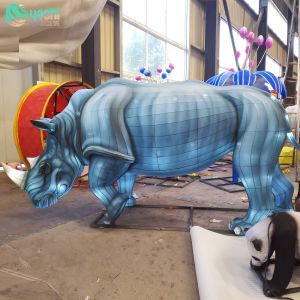 China Rhinoceros-shaped lantern made of iron wire and silk cloth for festival events and zoos on sale